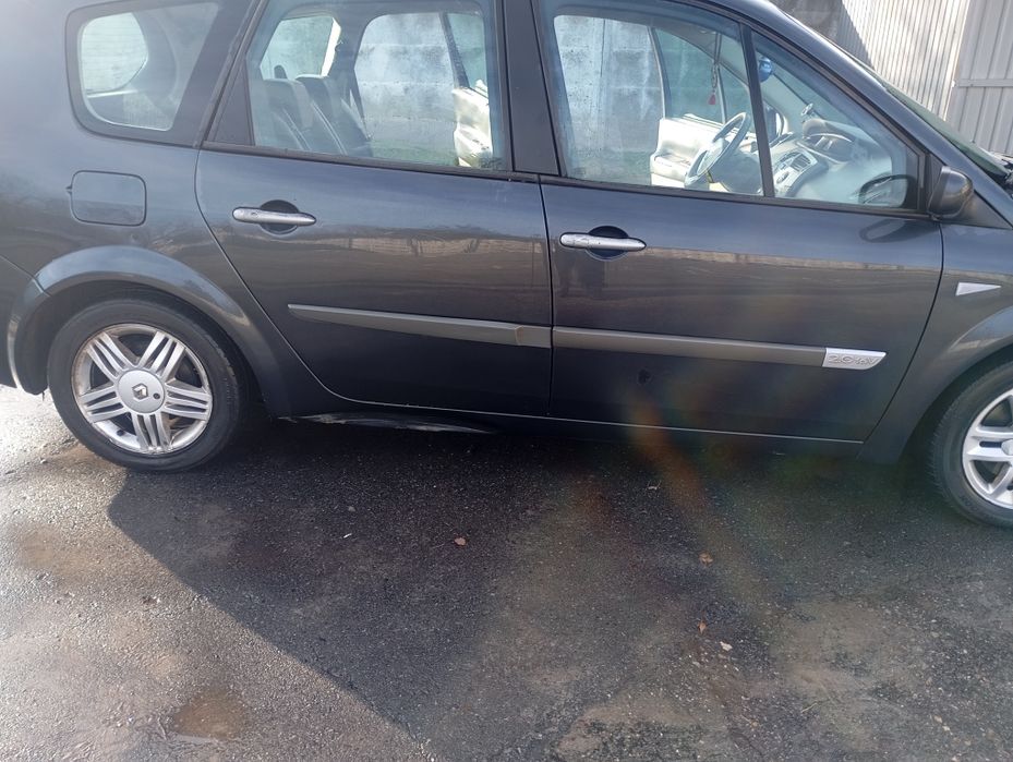 Продам Рено гранд Сценик 2