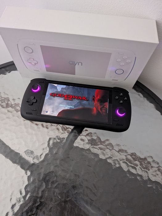 Ayn Odin 2 pro 12Gb RAM/ 256Gb armazenamento e mais um SD de 64Gb já com  jogos
