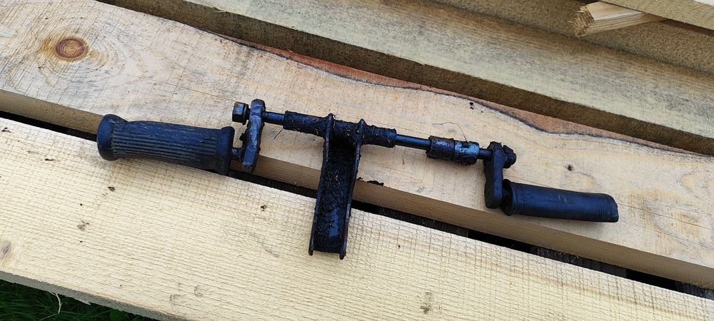 Uchwyt silnika wfm 125 podnóżki ośka WSK 125 stopki nóżki kierowcy