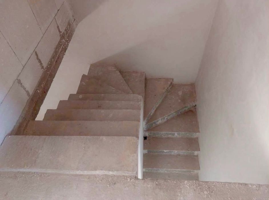 Продаж котеджу в с.Підгороднє