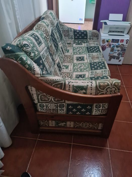 Sofa cama em bom estado
