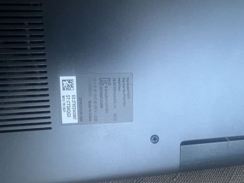 Dell inspiron 16 plus  7610 екран 3К 16 дюймів i5 11400/8/512