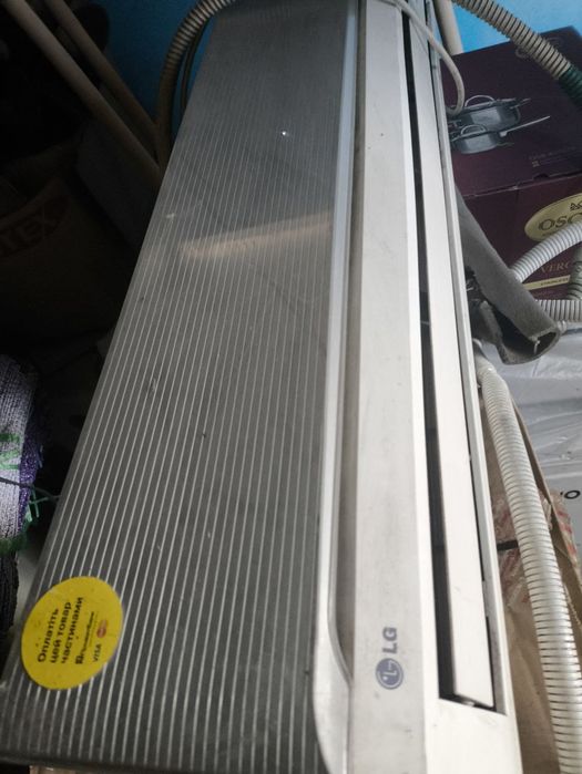 Кондиціонер LG S12LHQ (ESNH1264MU3)