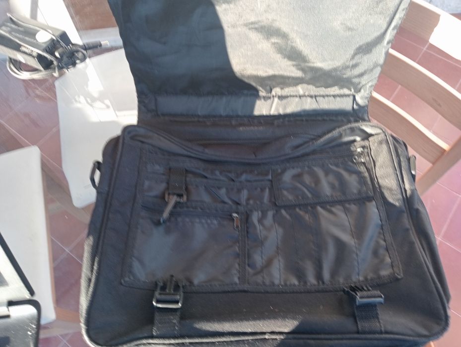 Portátil Acer Aspire Es1-520