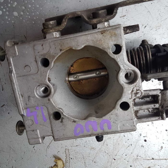 potencjometr wtryskiwacz krokowy polonez uno golf passat b3 audi 80