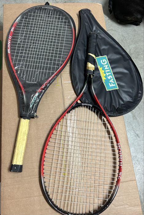 Raquete de tenis usado