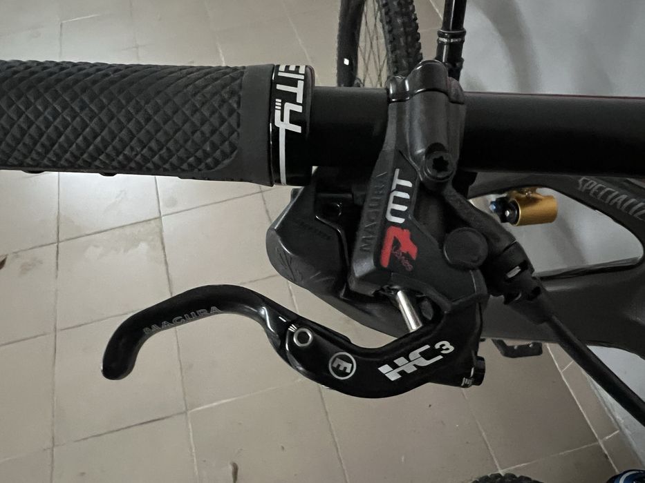 Specialized Turbo Levo (3) 2022 Carbon