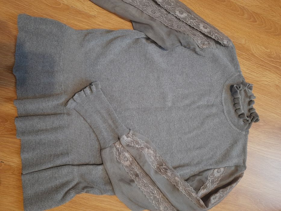 Сіра  жіноча кофтина