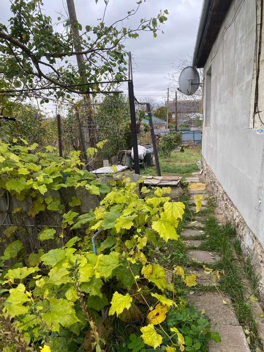Продам будинок м. Бар, р-н пед.коледжу, ділянка 8,5 сот.