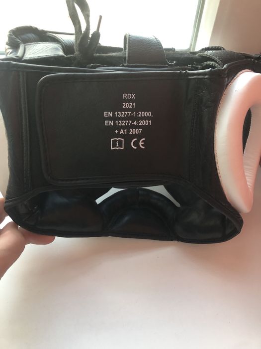 Продам шолом для боксу