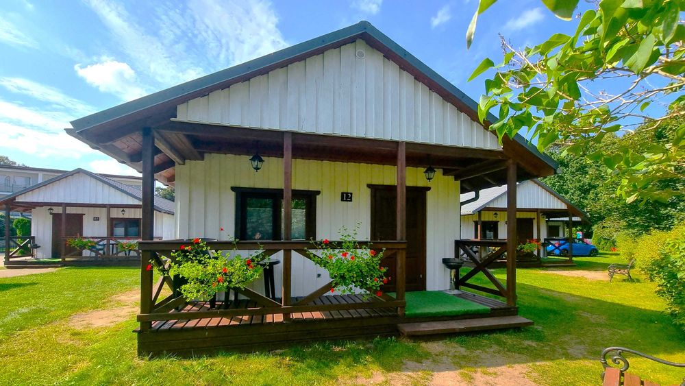 Domki nad morzem 50 m od plaży. Amber House Domki w Dąbkach 4 osobowe