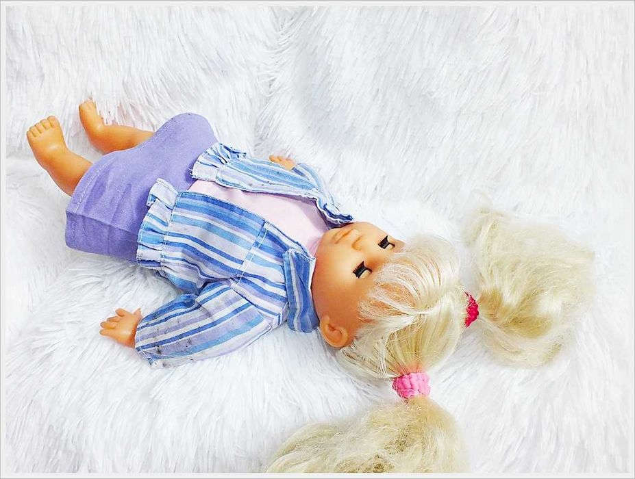 Stara lalka z PRL gadająca w ubranku 33cm SIMBA - Toys Kolekcjonerska