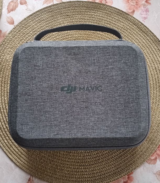 Продам оригинальный  кейс Dji Mini