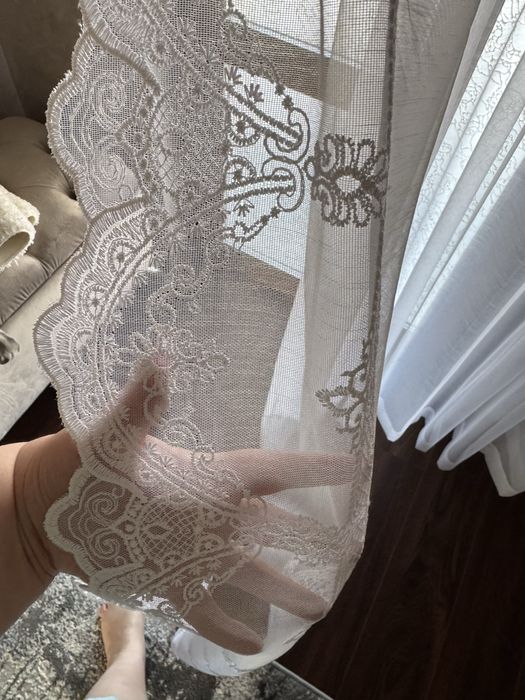 Продам тюль на двері