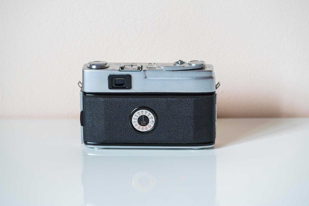 Minolta AL 1000 com 45mm f2.0