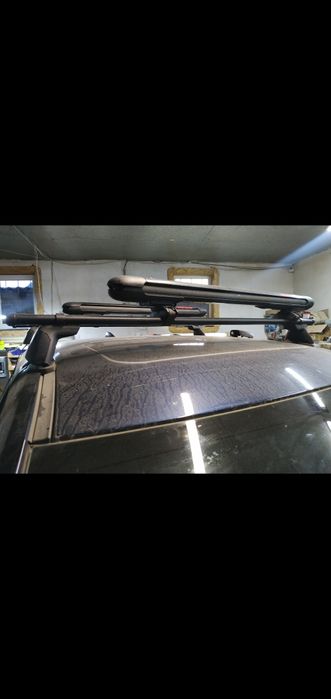 Рилінги автомобільні(універсальні) Yakima JetStream (аеродинамічні)