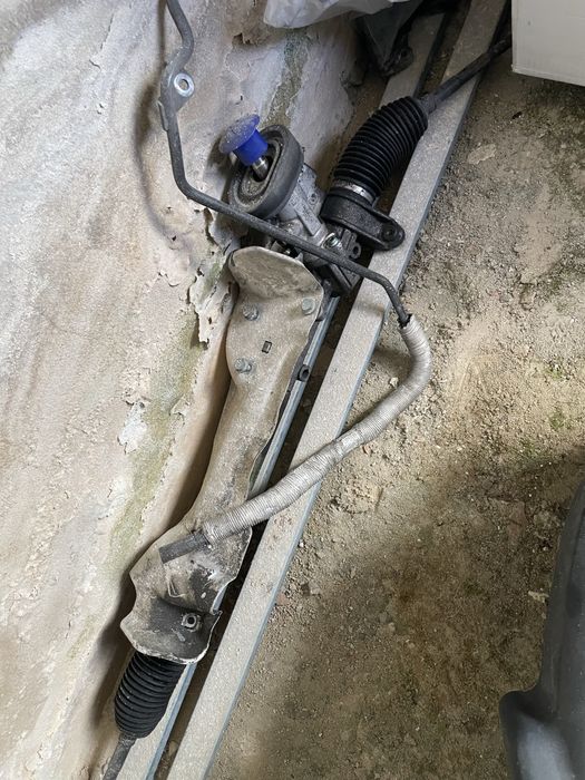 Caixa direcao golf 4