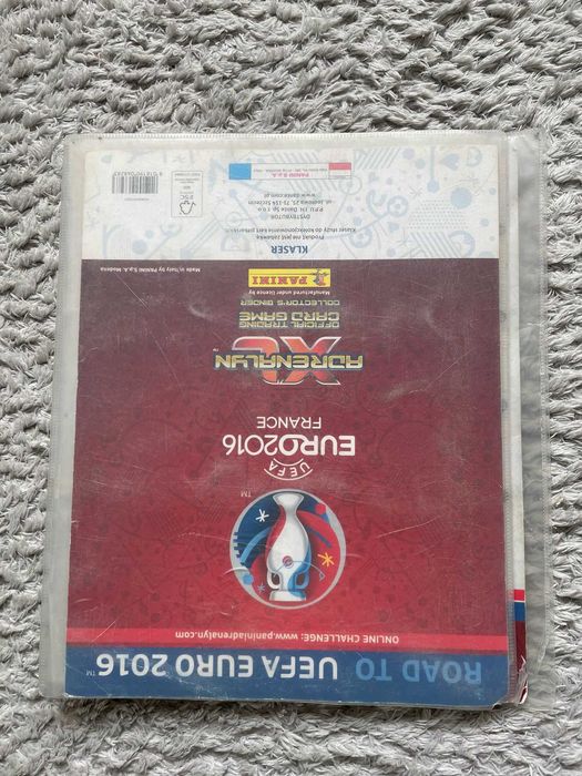 Panini Adrenalyn XL Road to UEFA Euro 2016 – pusty album kolekcjonerski (binder)