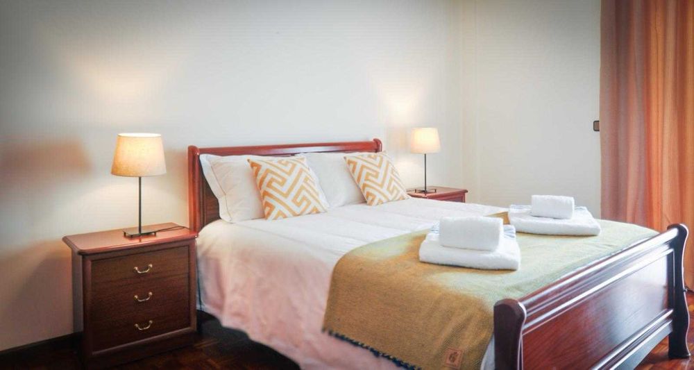 Aparamento para Férias - Vila Praia de Ancora (Junto à praia  com vista Mar)