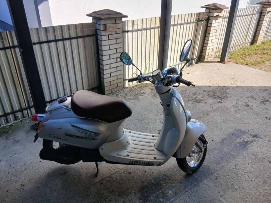 honda giorno crea