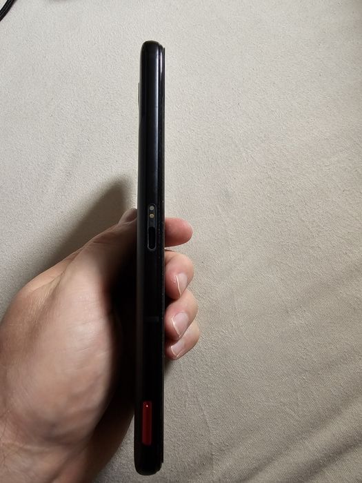 Asus rog phone 7 16/512