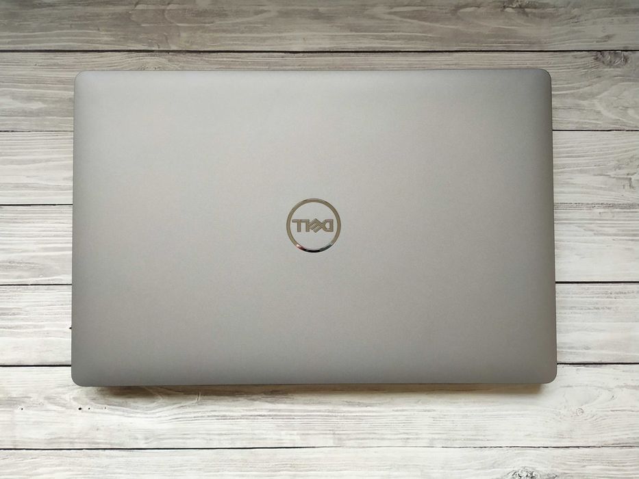 Робоча станція Dell Precision 3551 i7-10850H/16GB/512GB/NVIDIA 4GB