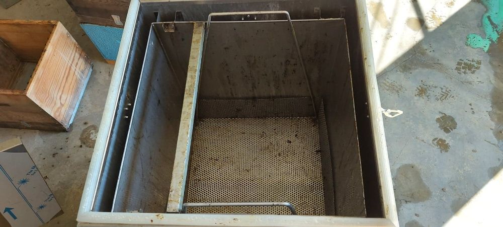 CALDEIRA para derreter cera de abelha - 250 Lts de Capacidade - NOVAS