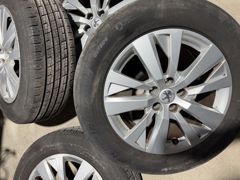 Peugeot Jantes/Pneus 17”