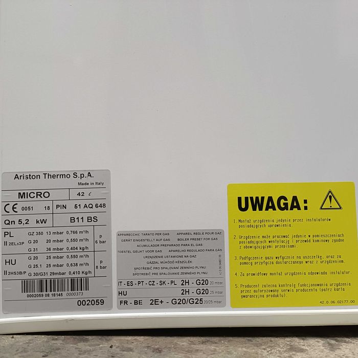 Ariston MICRO gazowy 42 L wiszący pojemnościowy podgrzewacz wody