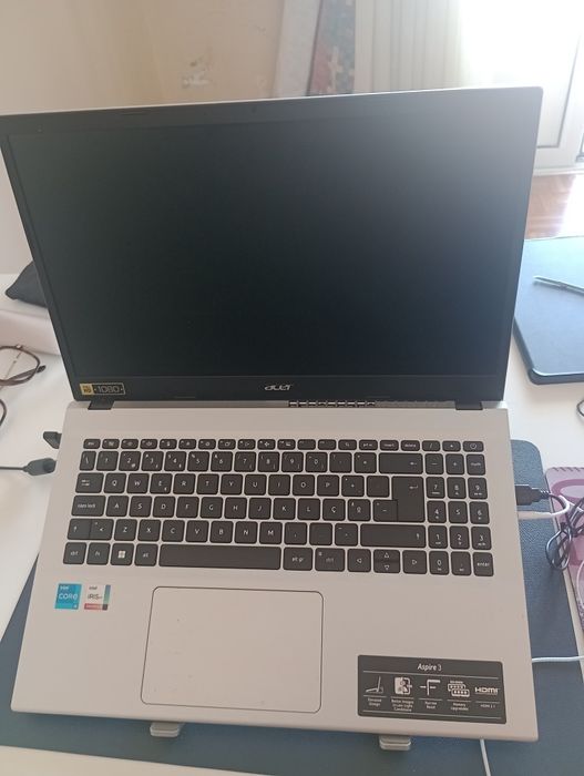 Notebook Acer- Semi novo