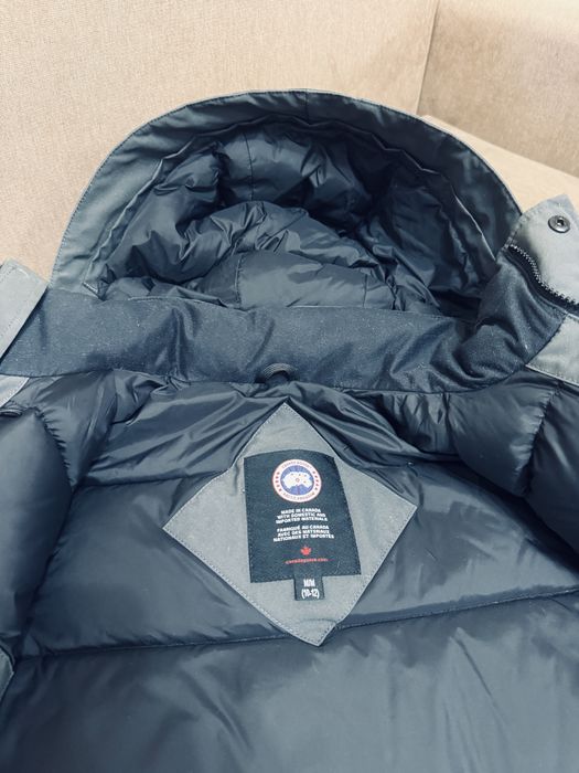 Canada Goose куртка зимова хлопчик 9-10 років