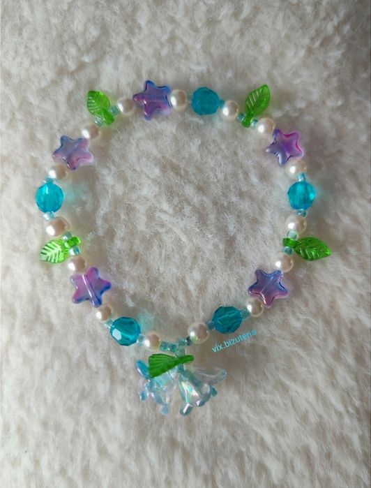 Bransoletka z kwiatami