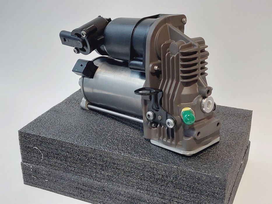 Компрессор пневмоподвески Mercedes S W221. Luft-koning Бельгия AMK