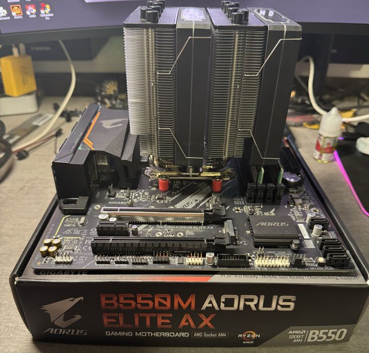 ryzen 5 5600 b550 комплект - купити комп'ютери та комплектуючі