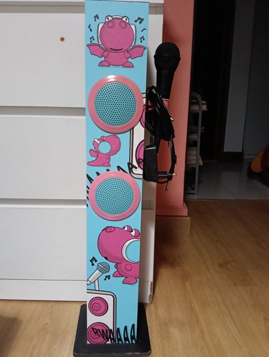 Coluna de som torre com karaoke Muse M-1020 KDG