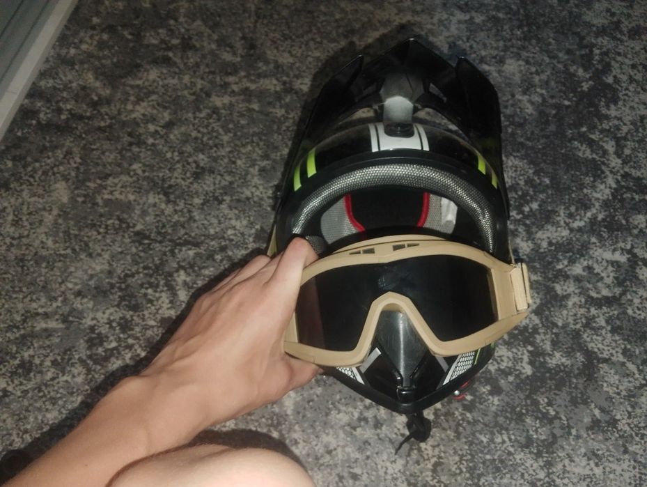 Шлем эндуро для мото