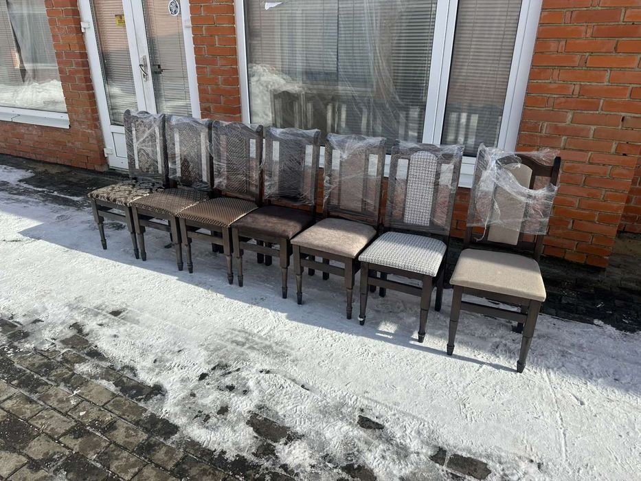 Нові крісла,стулья,стільчики.