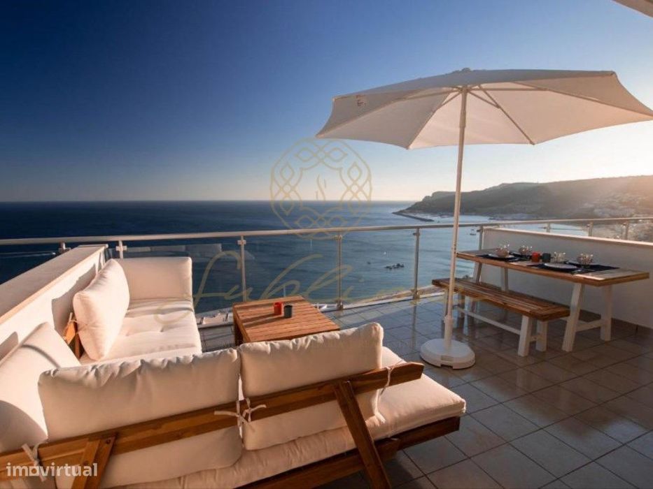 Apartamento T1, Terraço com Vista de Mar e Garagem, Piscina e Ginásio