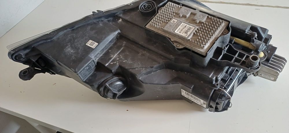 Farol esquerdo seat leon 5f