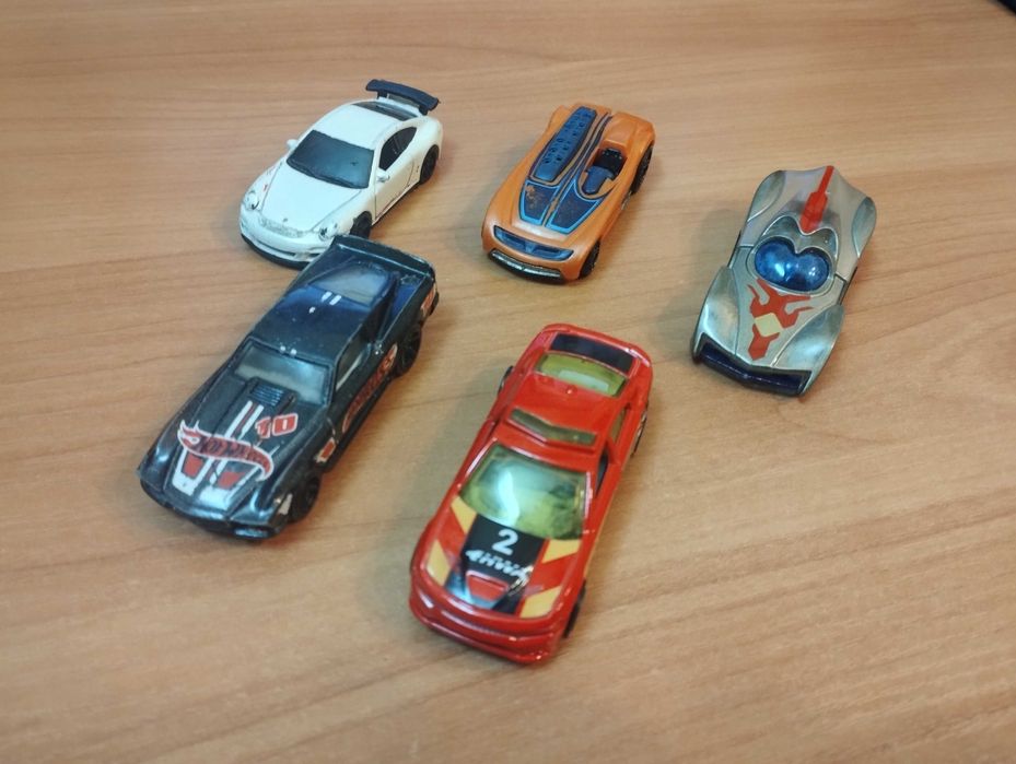 Металеві машинки Hot Wheels (5 шт.)