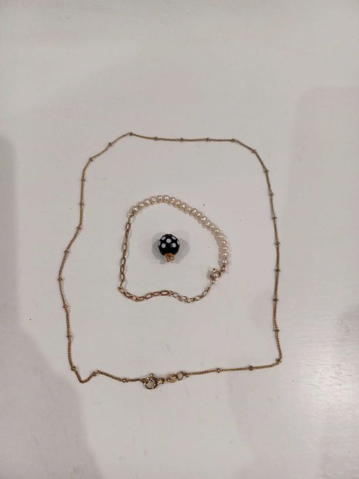 Fio pulseira e bola