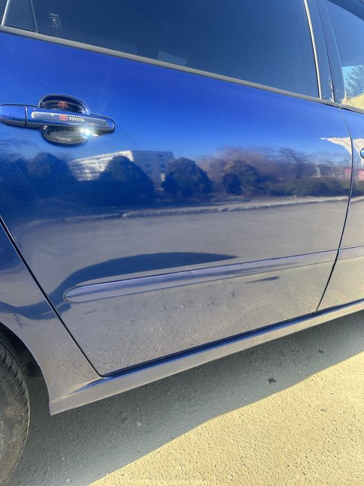 Продам тойота авесис версо