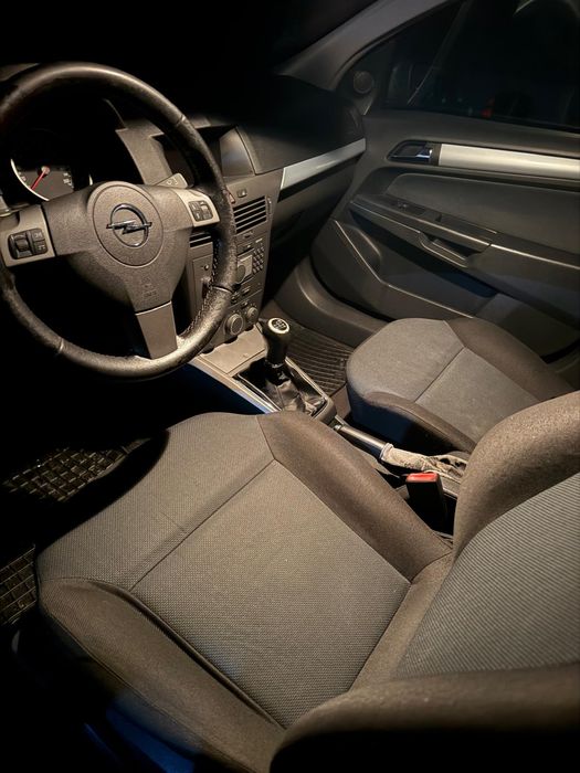 Opel Astra 1.4 benzyna