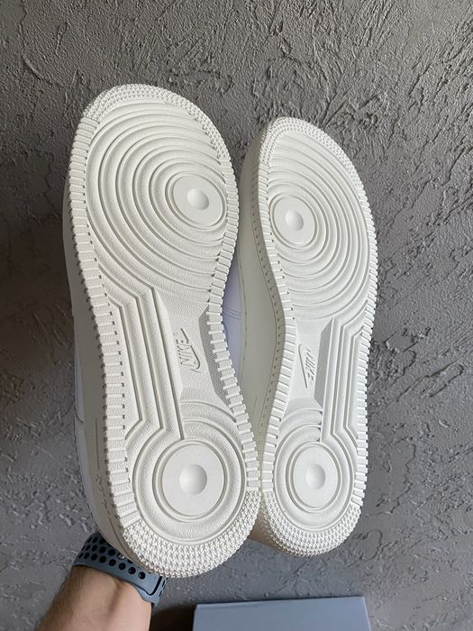 Nowe buty WMNS Nike Air Force 1 ‘07 rozmiar 42,5 27,5 cm FV0951 - 100
