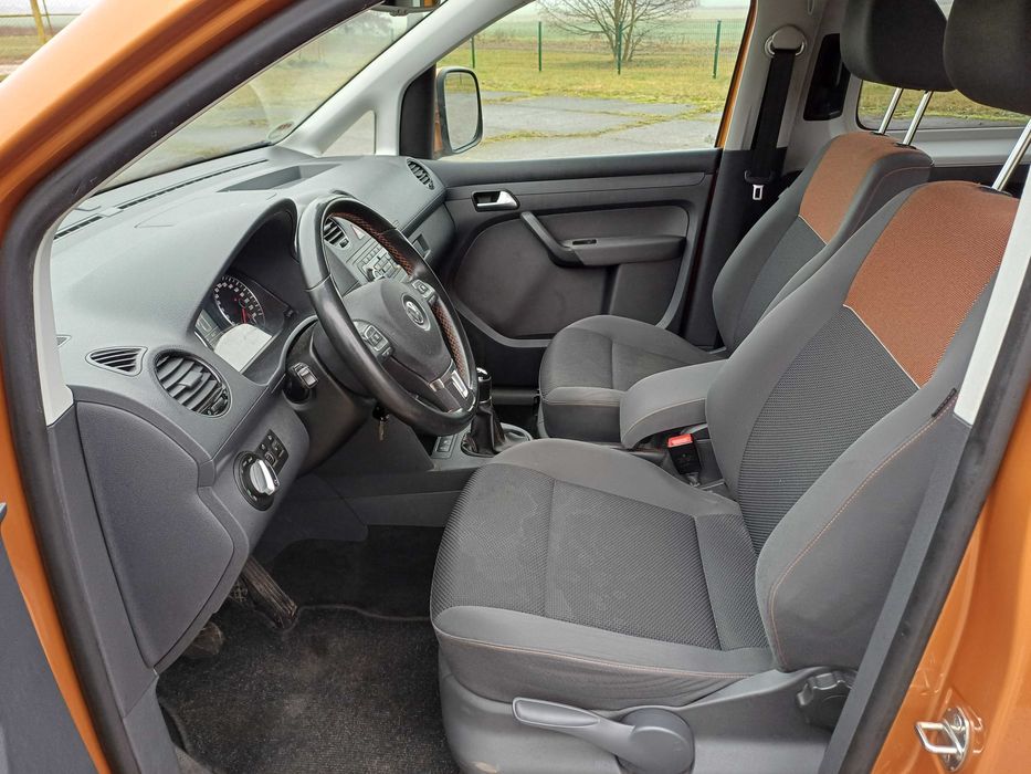 Volkswagen Caddy Max 2.0 B CNG Klimatronic Czujniki parkowania 7 osób