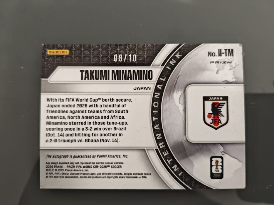 Carta Panini Prizm Minamino Autógrafo Gold /10 Mundial 2026