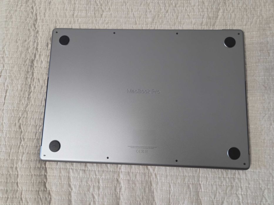 Ноутбук Apple MacBook Pro 16" M1 (2021) | 16/512GB | Space Gray