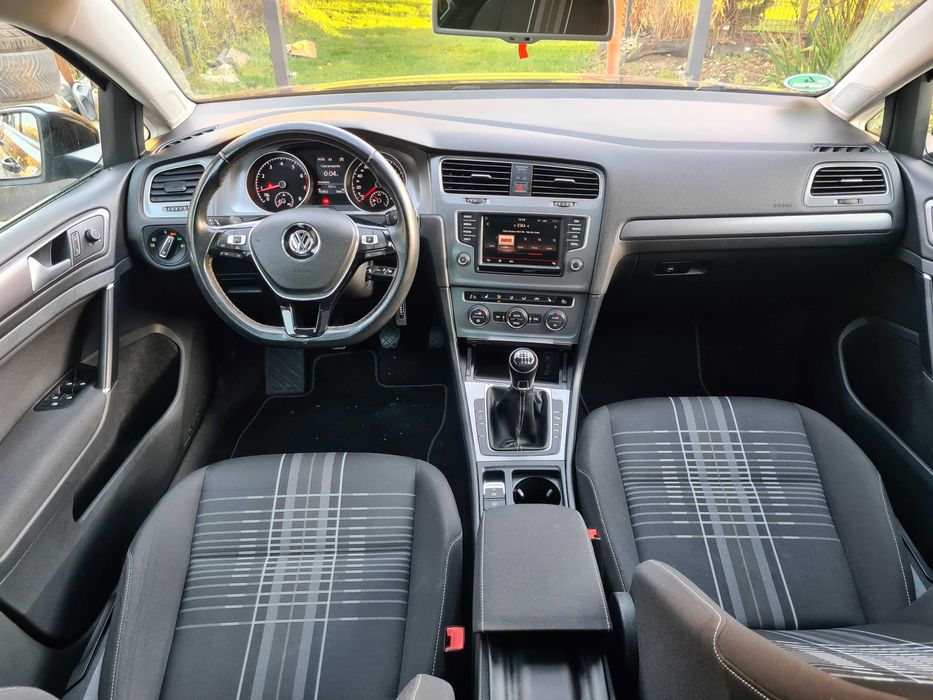 Volkswagen Golf 7 wer. Lounge, dach panoramiczny, lampy Bixenon