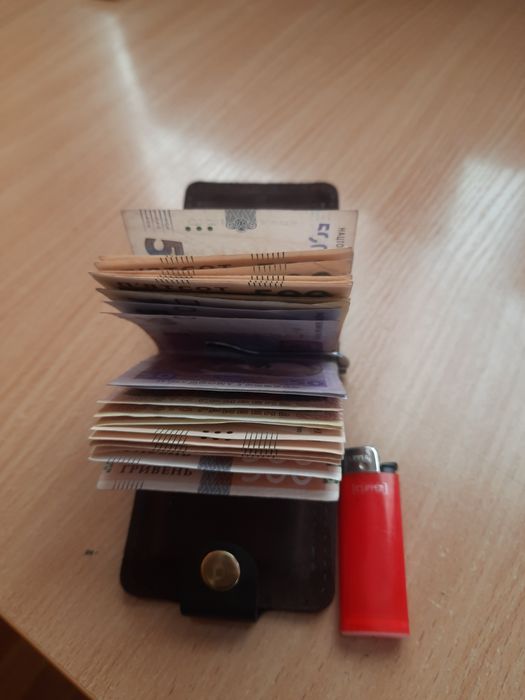 Продам кожаный клач