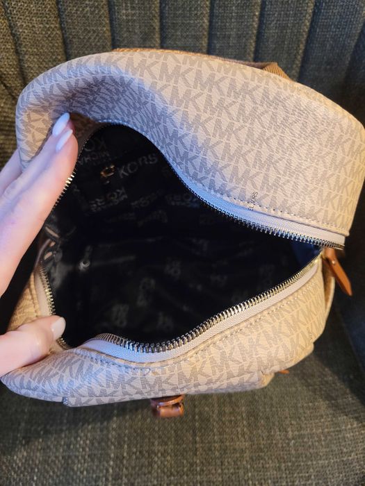 Plecak damski beżowy